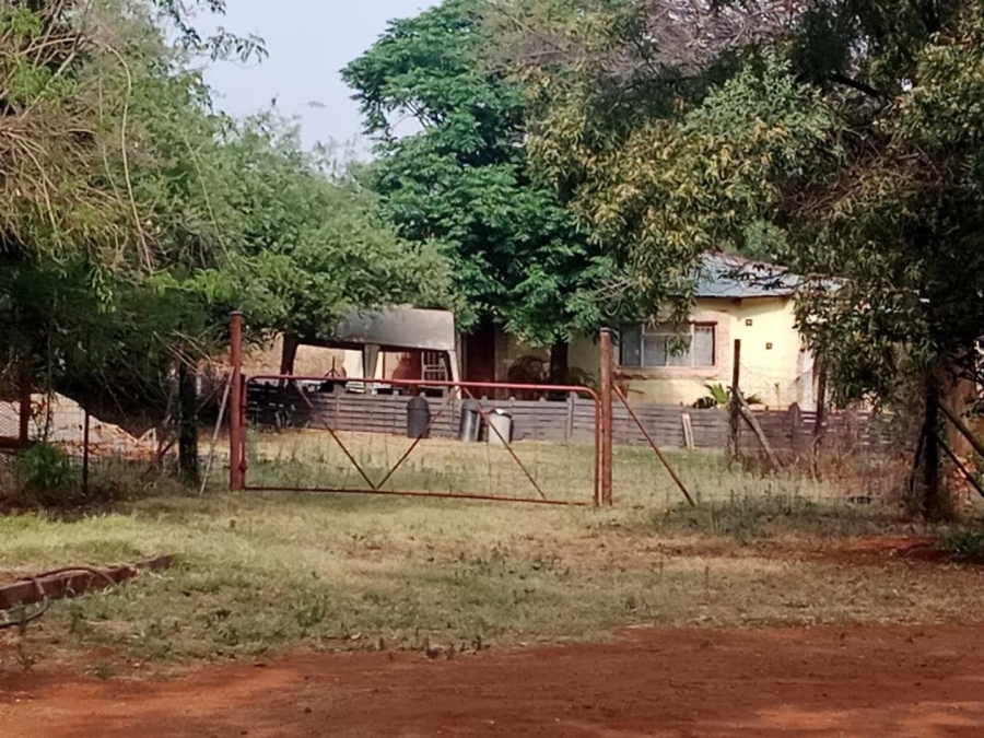 Commercial Property for Sale in De Wildt North West